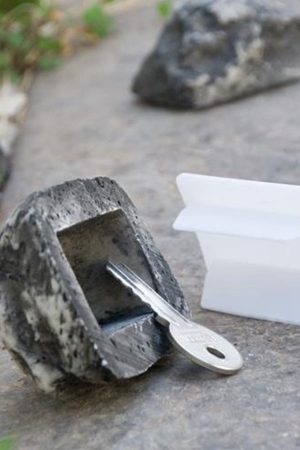 Kutija za ključeve, kamen, 71/3165